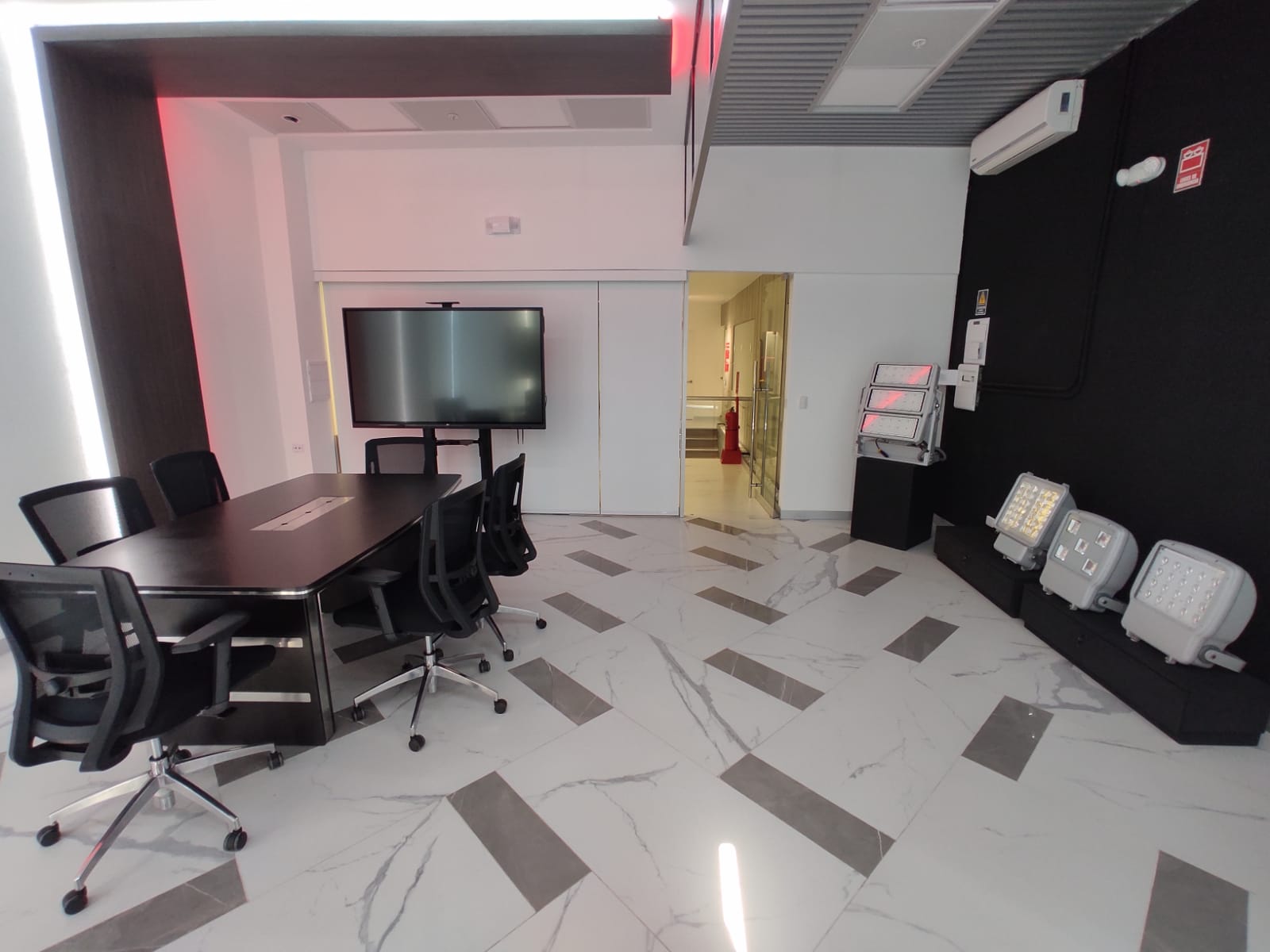 Imagen corporativa de Industrias Meier 22